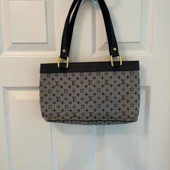 Louis Vuitton Denim Zip Tote - Picture 4 of 16